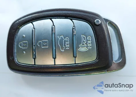 2020 Hyundai Elantra Limited from USA, damaged, VIN 5NPD84LF8LH529320